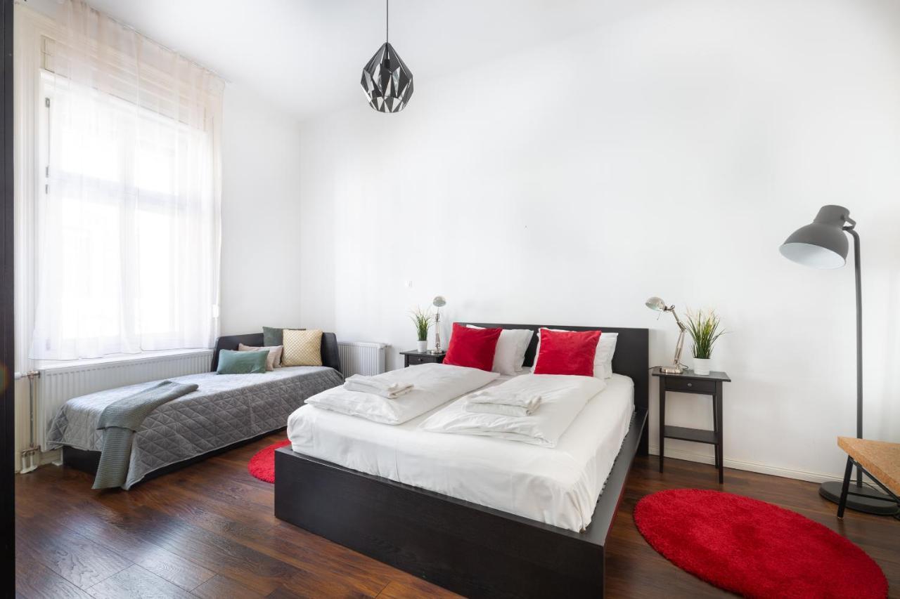 Appartement Red Dot One - New Unit In Heart Of Jewish Quarter à Budapest Extérieur photo