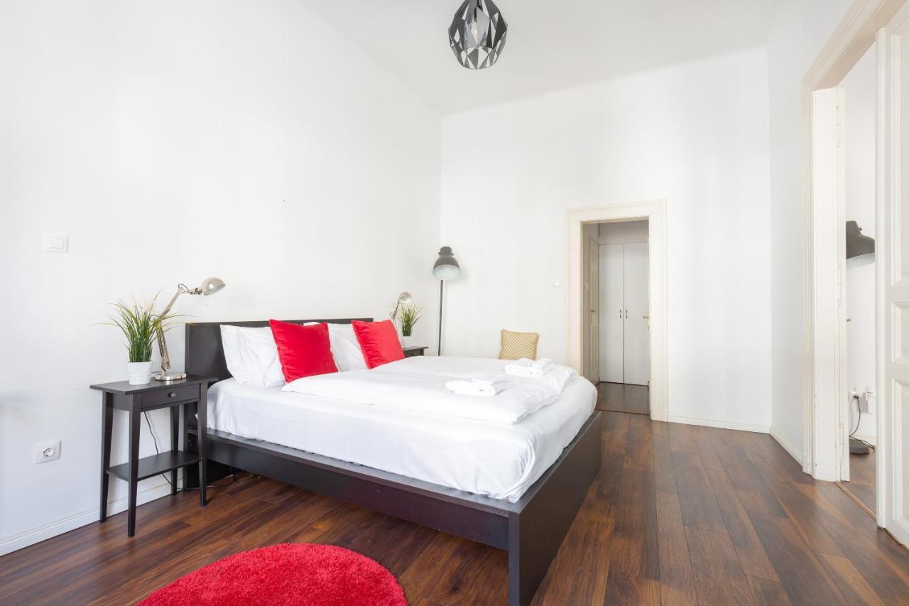 Appartement Red Dot One - New Unit In Heart Of Jewish Quarter à Budapest Extérieur photo